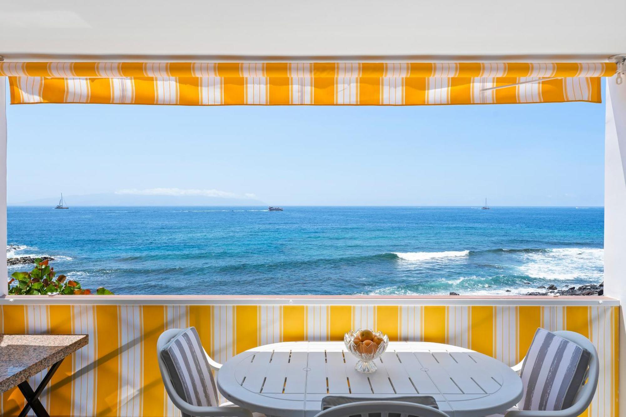 Neptuno Ocean View, Beach Line With Pool Пуерто де Сантяго Екстериор снимка